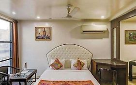 Hotel Geeson International-New Delhi Railway Station-Paharganj